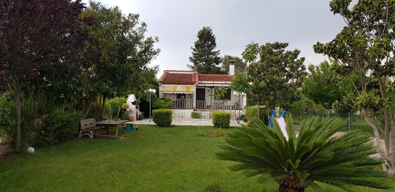 Country House By The Sea !!! Villa Karavomilos  Exterior photo