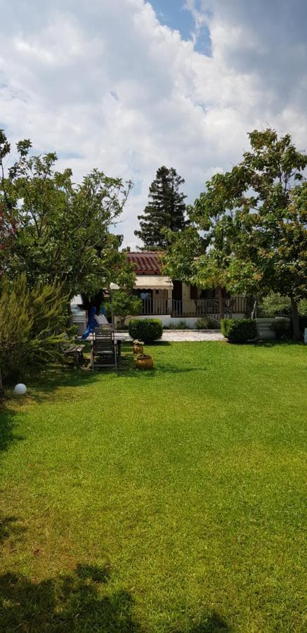 Country House By The Sea !!! Villa Karavomilos  Exterior photo